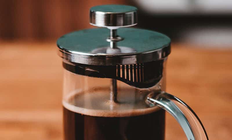 7 pasos simples para preparar un buen cafe con la prensa francesa